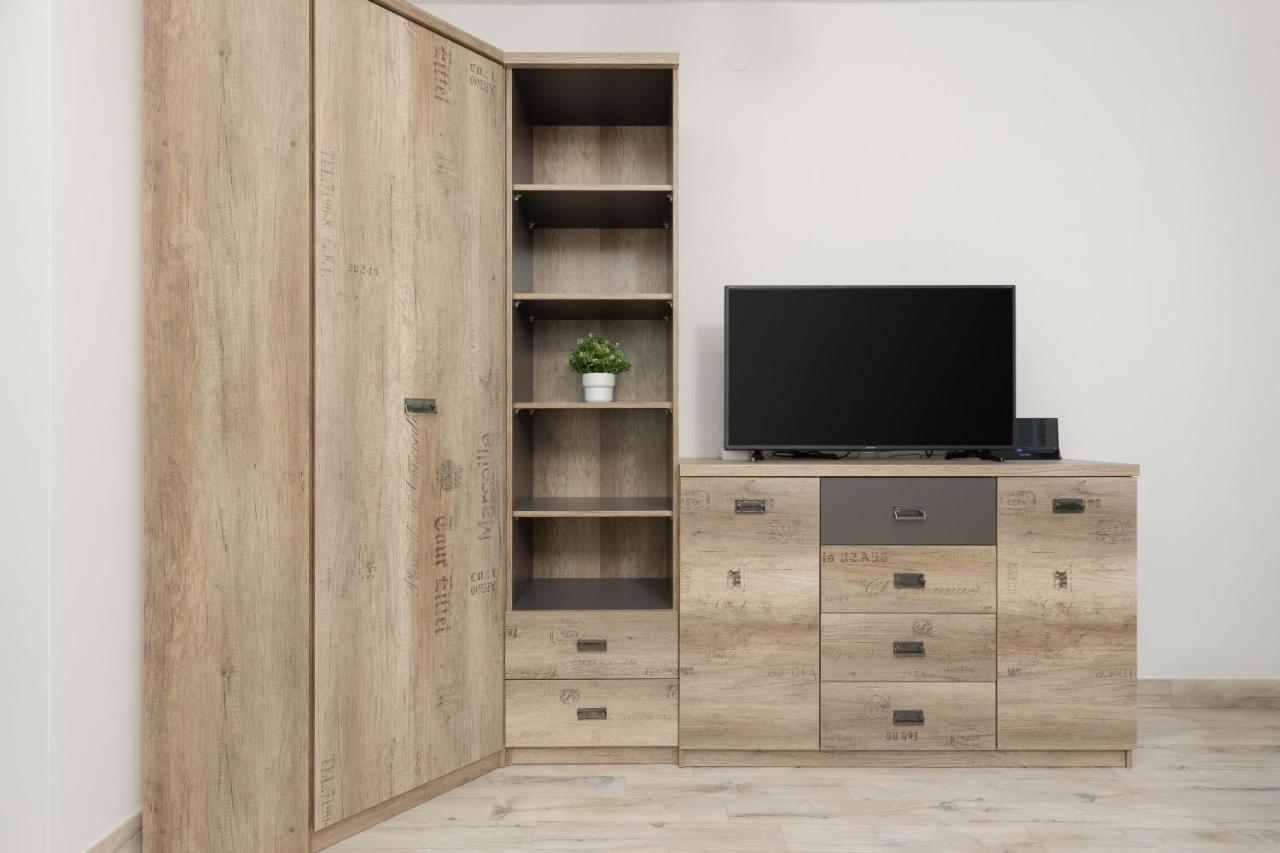 Studio Warsaw Wlochy 1 Sierpnia By Noclegi Renters Kültér fotó
